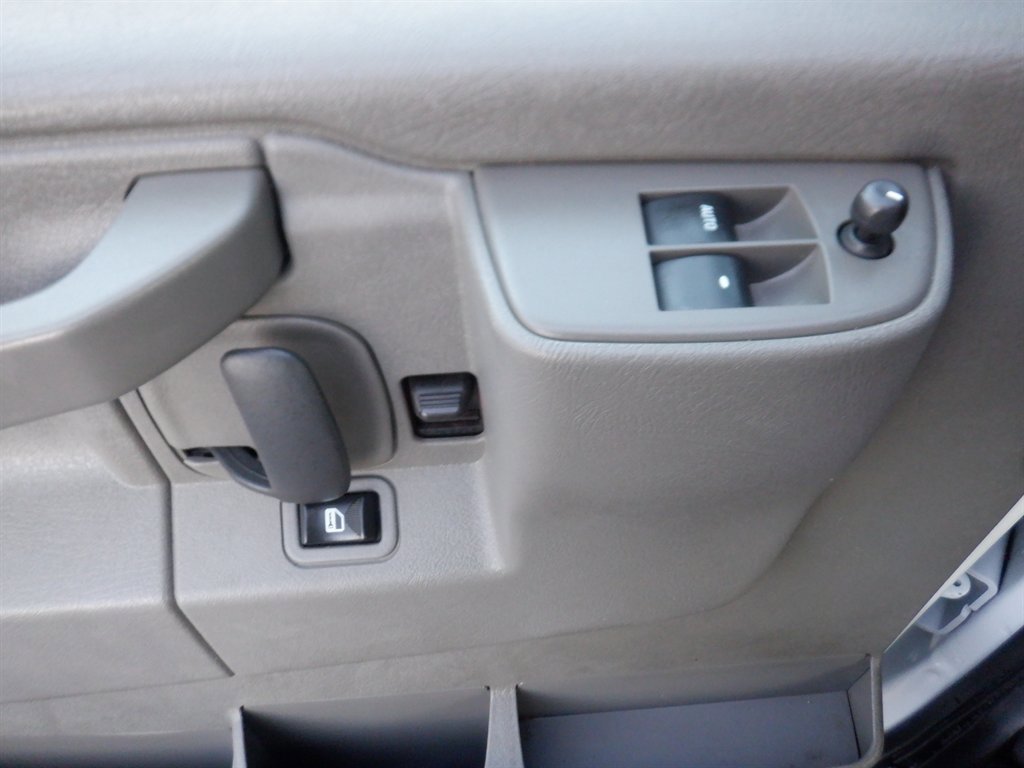 Used 2023 GMC Savana 2500 Shelving Package w/ Driver Convenience Package image 14