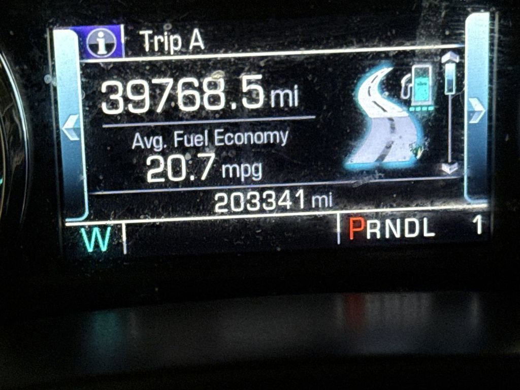 Used 2018 Chevrolet Silverado 2500 LT w/ Midnight Edition image 13