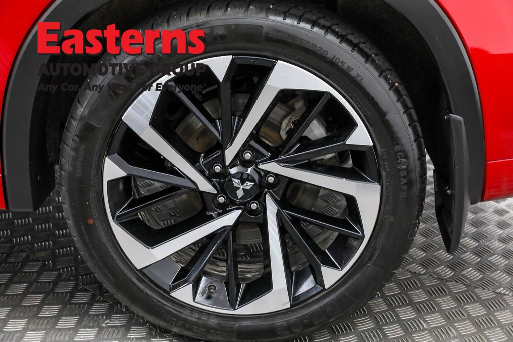 Used 2024 Mitsubishi Outlander SEL image 35