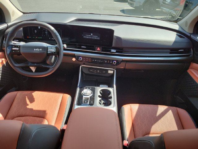 New 2027 Kia Carnival SX FWD image 22