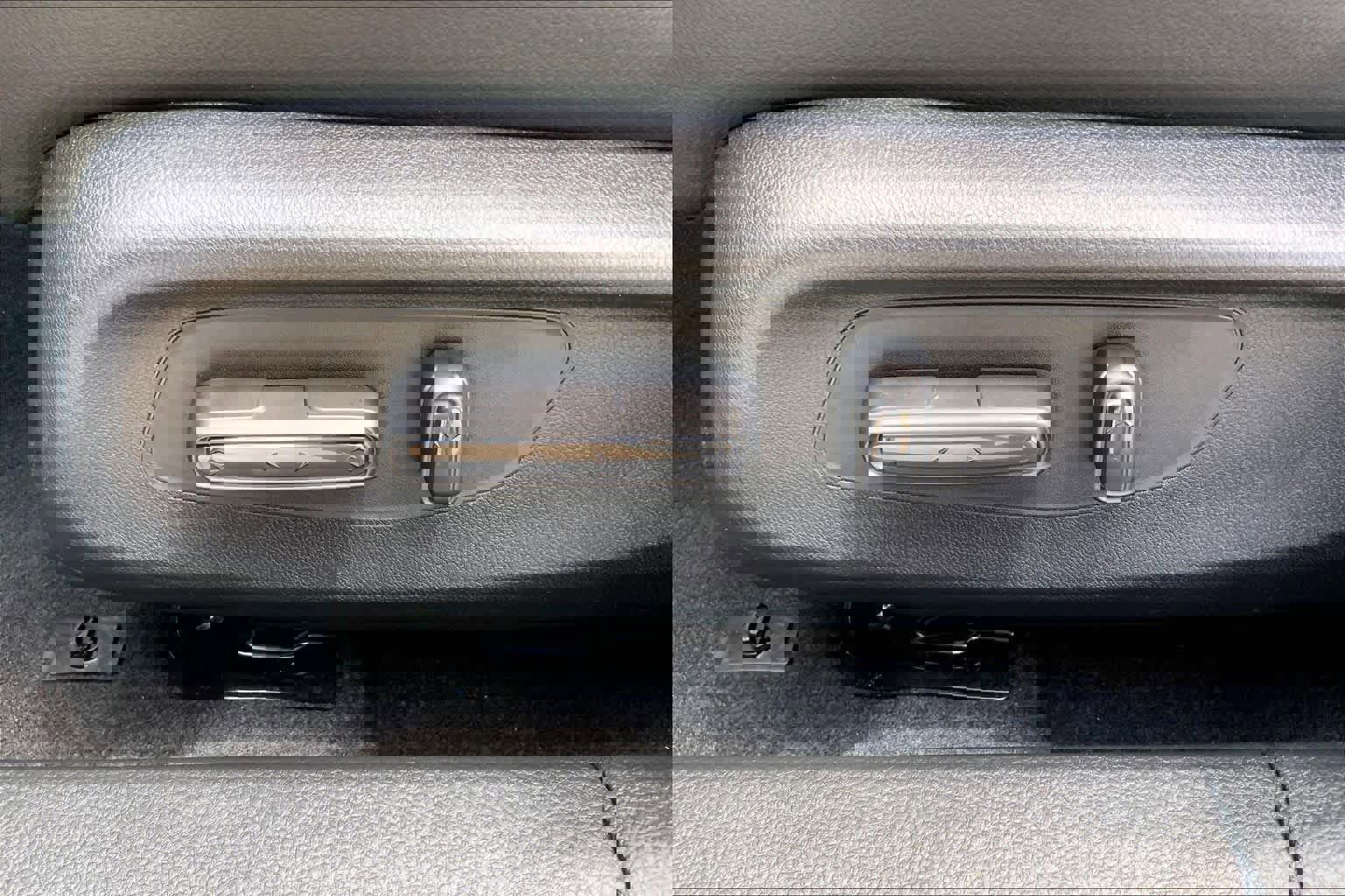 Used 2026 Acura Integra FWD image 32