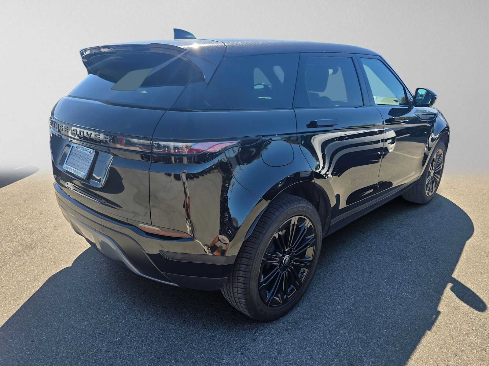 Used 2026 Land Rover Range Rover Evoque S AWD/4WD image 5