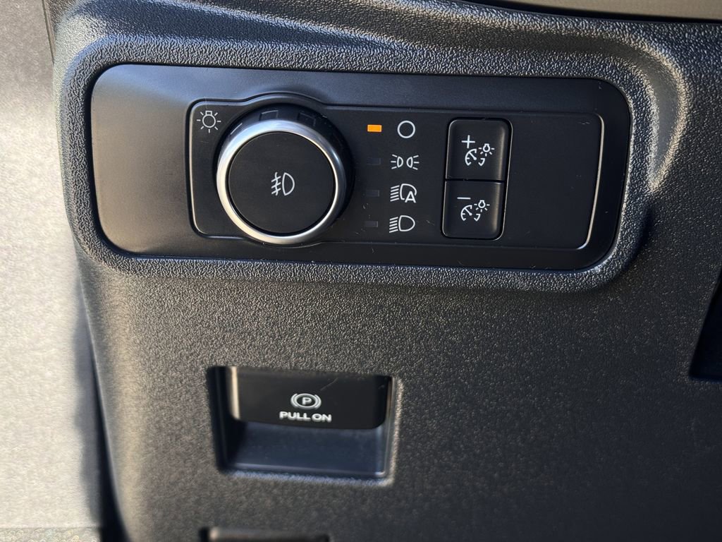 Used 2022 Ford Bronco Black Diamond image 21