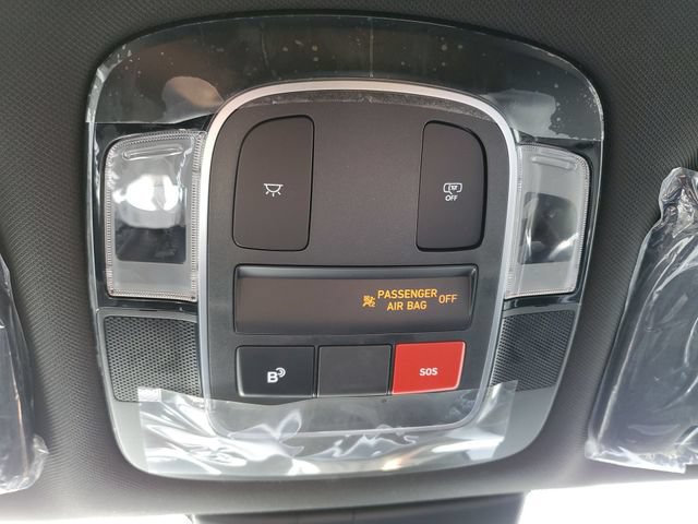 Used 2025 Hyundai Santa Cruz SEL AWD/4WD image 17