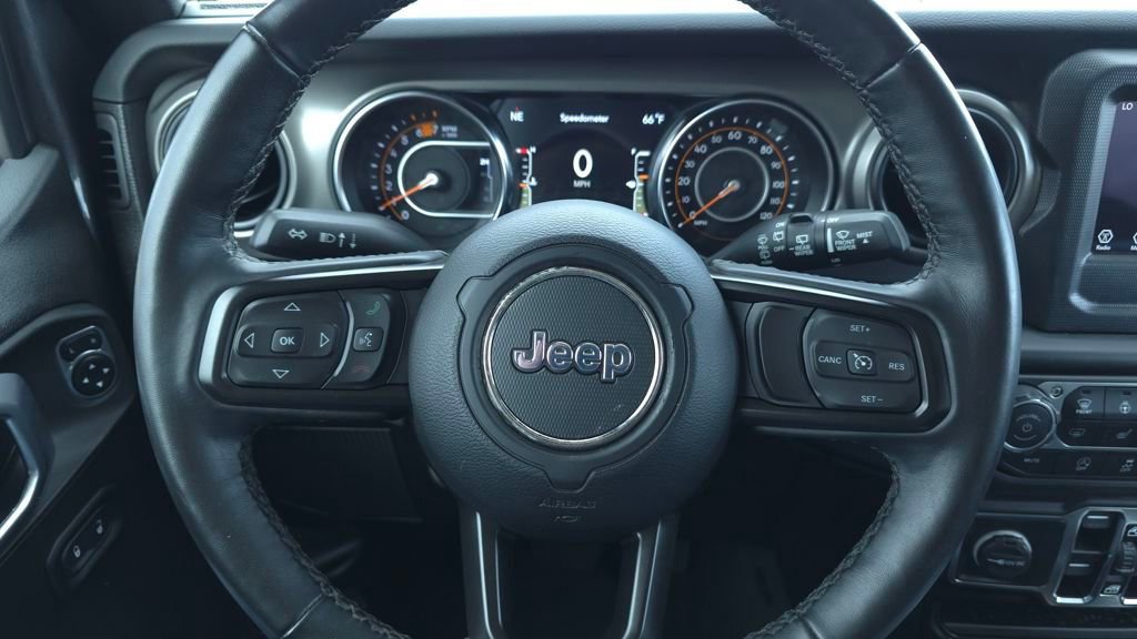 Used 2022 Jeep Wrangler Unlimited Sport image 25