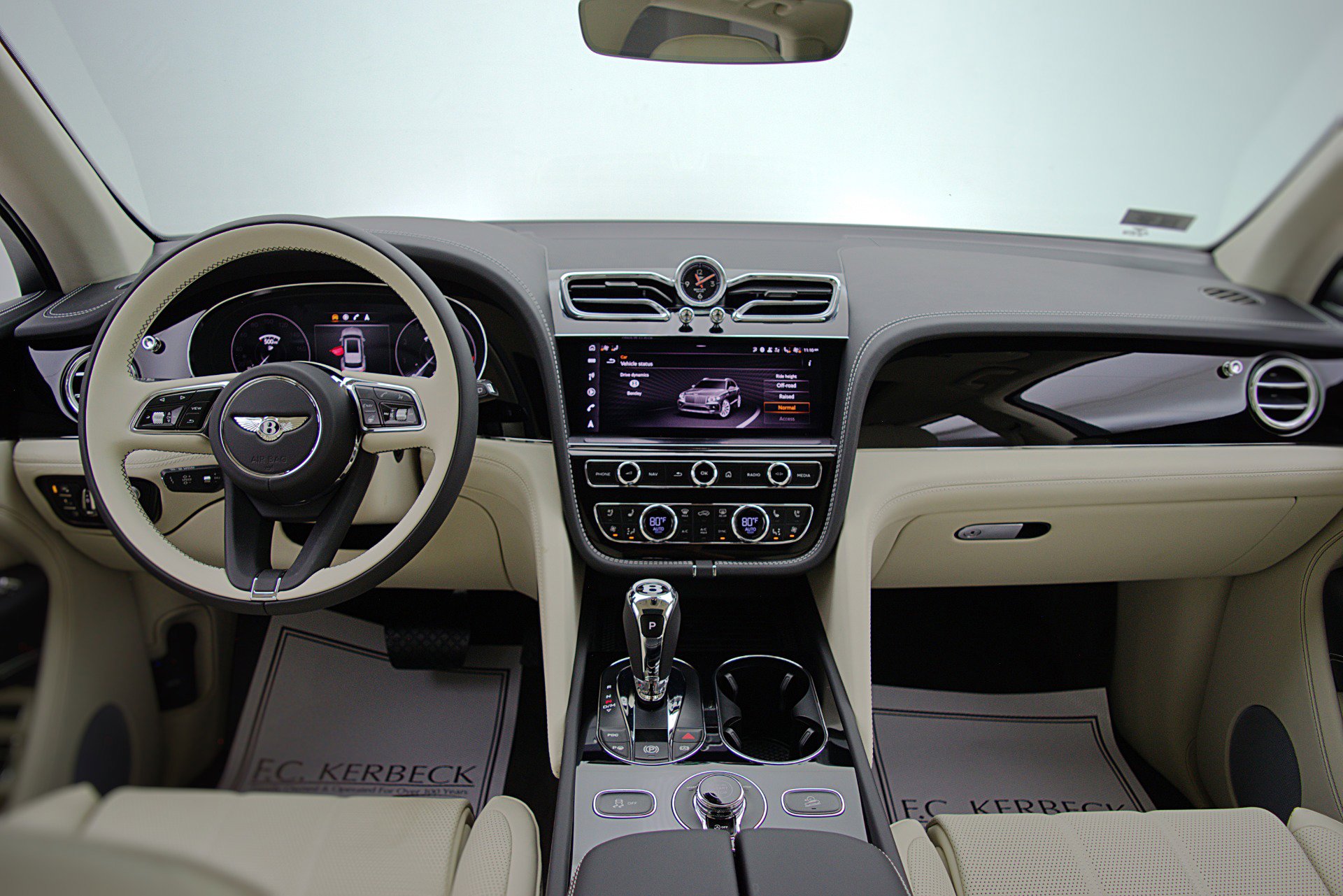 Used 2023 Bentley Bentayga Extended Wheelbase image 20