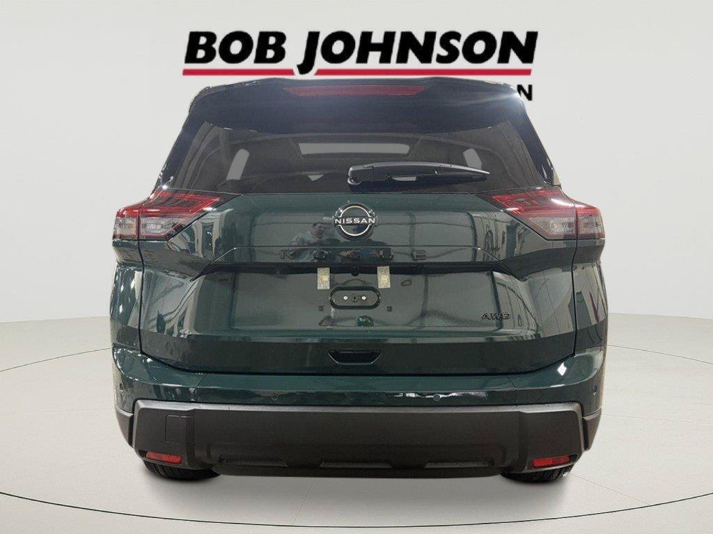 New 2026 Nissan Rogue Dark Armor AWD/4WD image 4