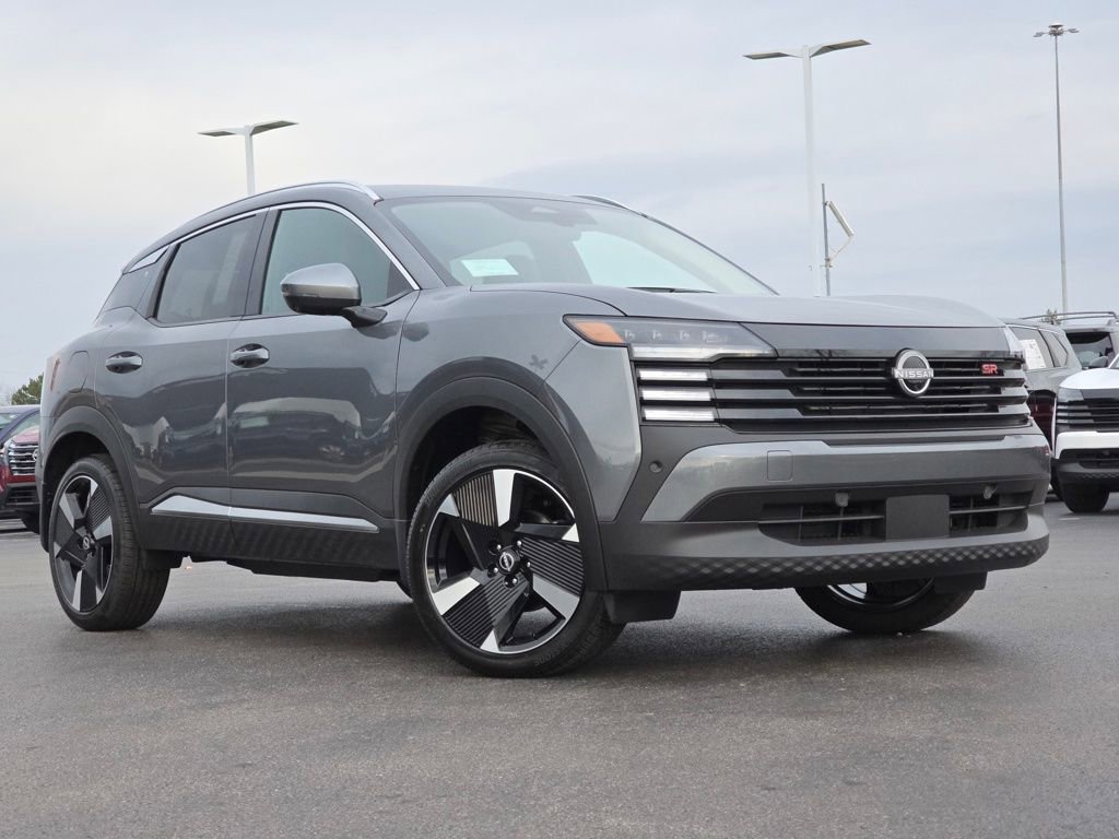 New 2025 Nissan Kicks SR
