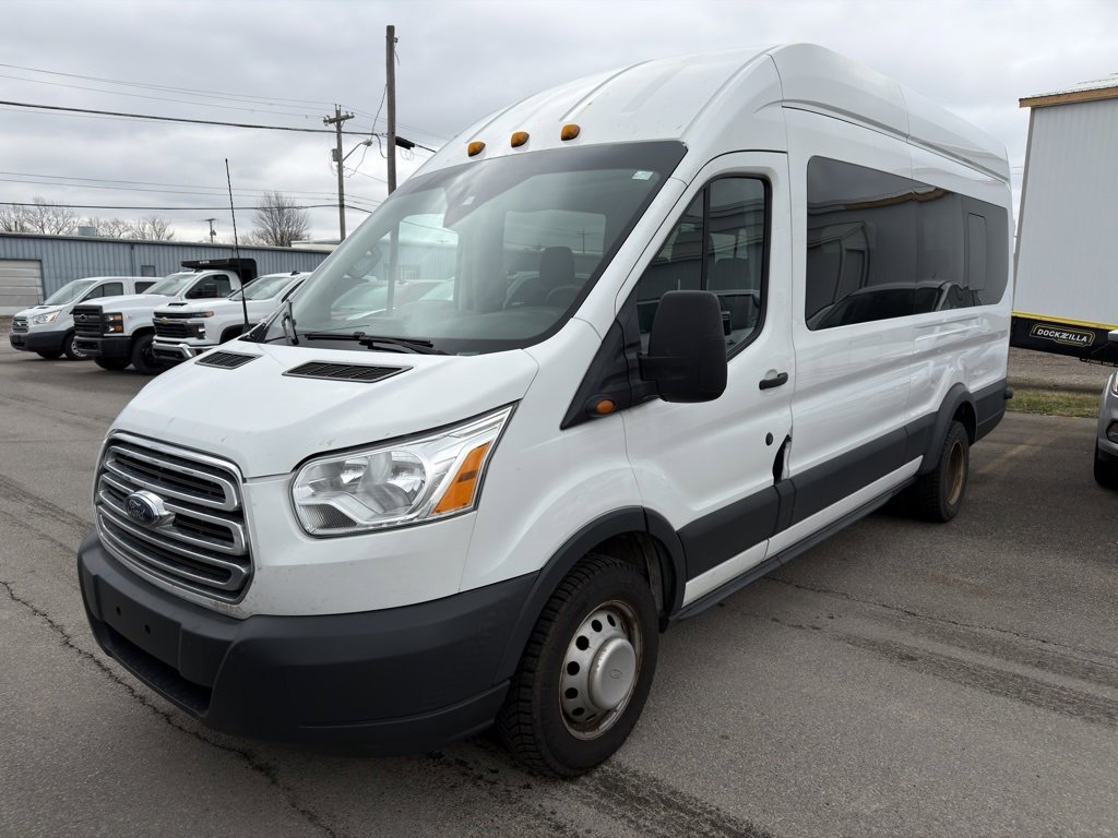 Used 2017 Ford Transit 350 XLT image 7