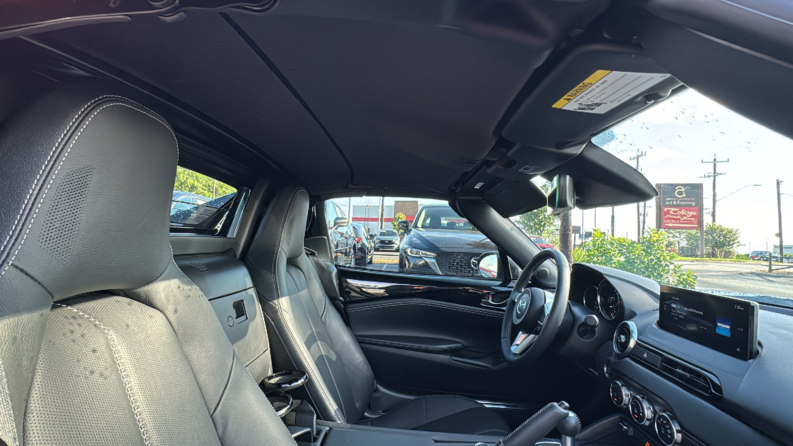 Certified 2025 MAZDA MX-5 Miata RF Grand Touring RWD image 19