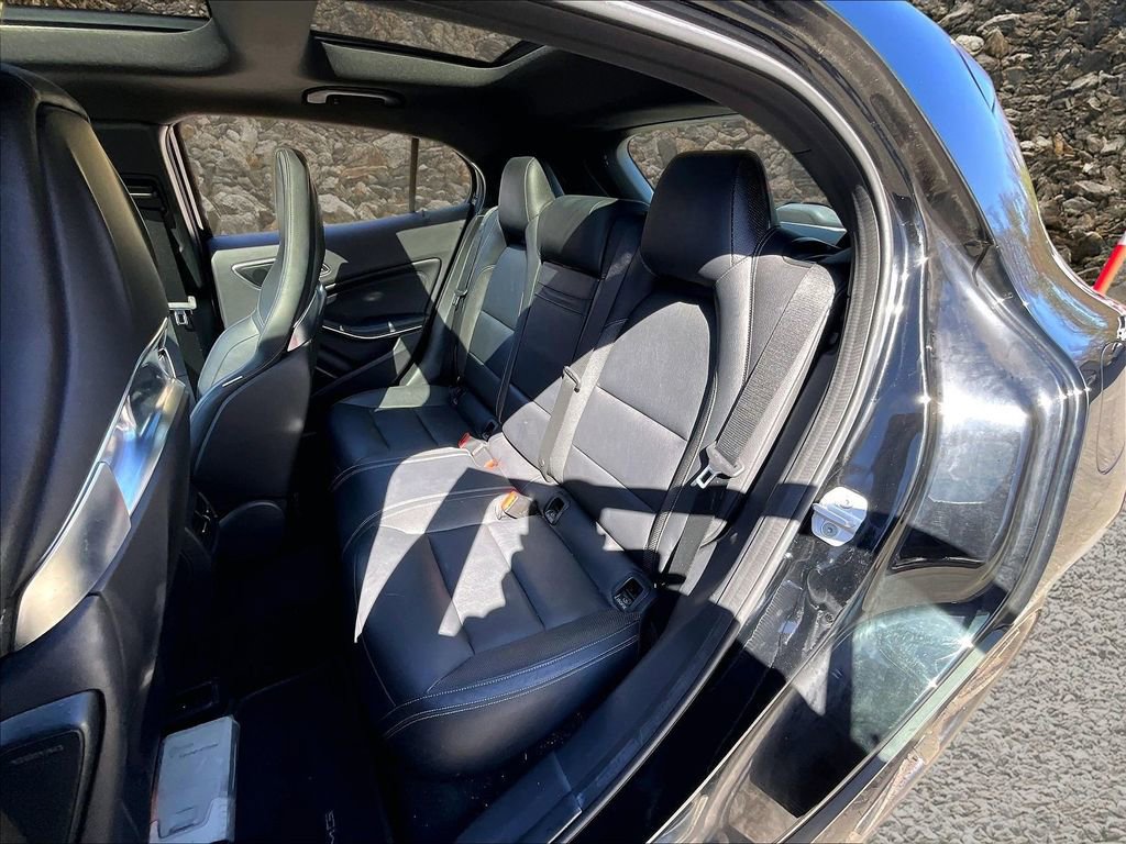Used 2015 Mercedes-Benz GLA 45 AMG 4MATIC image 24