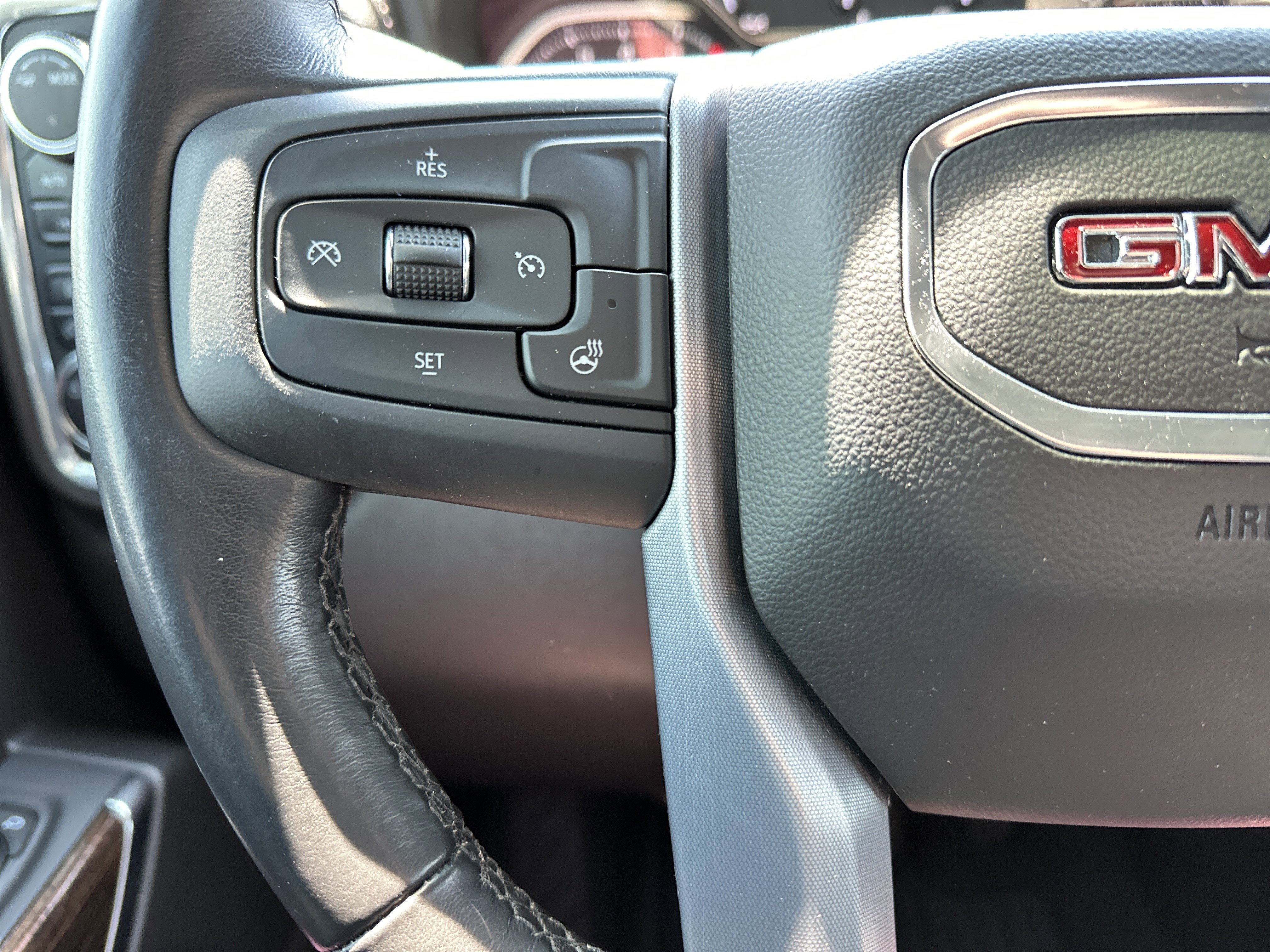 Used 2022 GMC Sierra 1500 Elevation w/ X31 Off-Road Package image 18