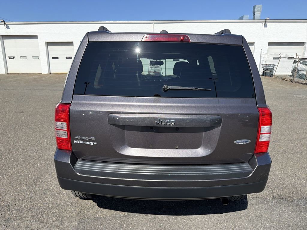 Used 2015 Jeep Patriot High Altitude image 4