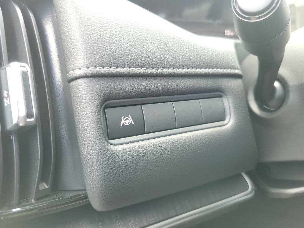 New 2026 Nissan Armada SV RWD image 22