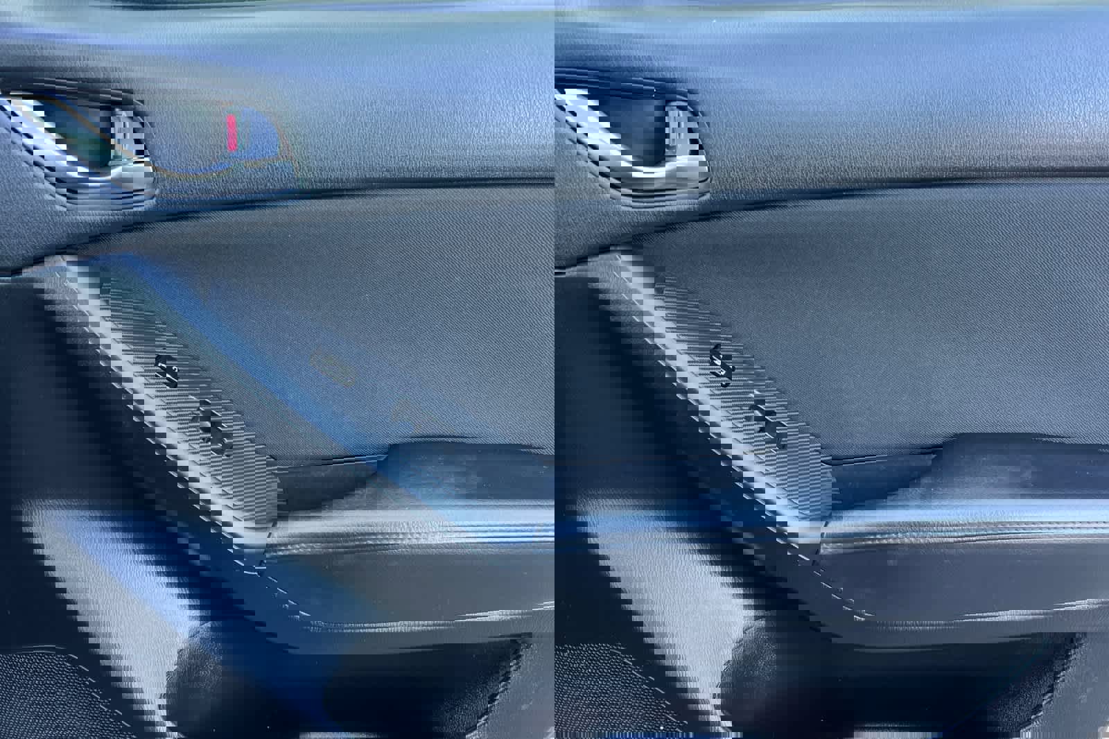 Used 2016 MAZDA CX-5 Sport FWD image 18