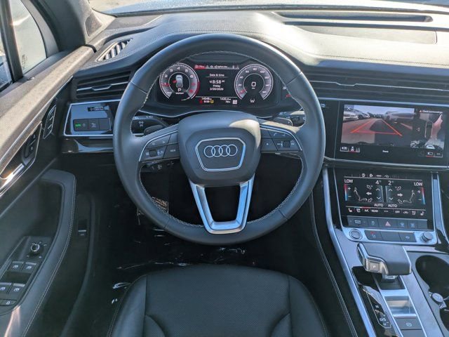 Used 2025 Audi Q7 2.0T Premium Plus w/ Premium Plus Package image 14