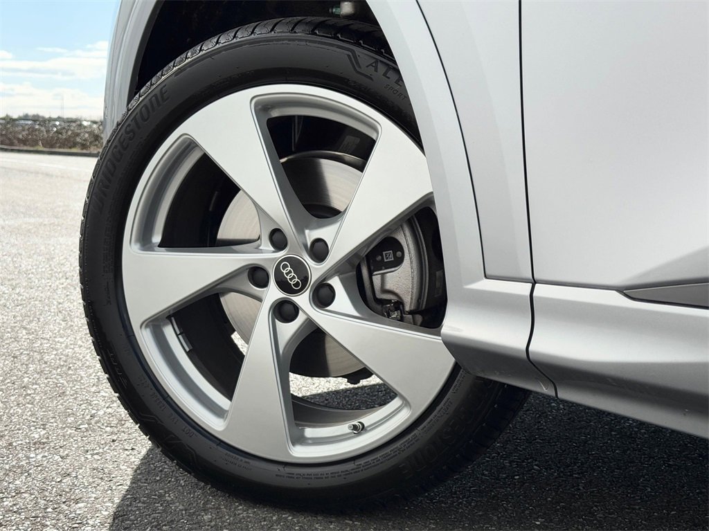 Used 2025 Audi Q5 Premium Plus image 26