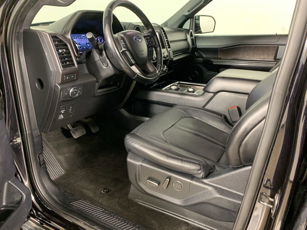 Used 2020 Ford Expedition Max Limited AWD/4WD image 33