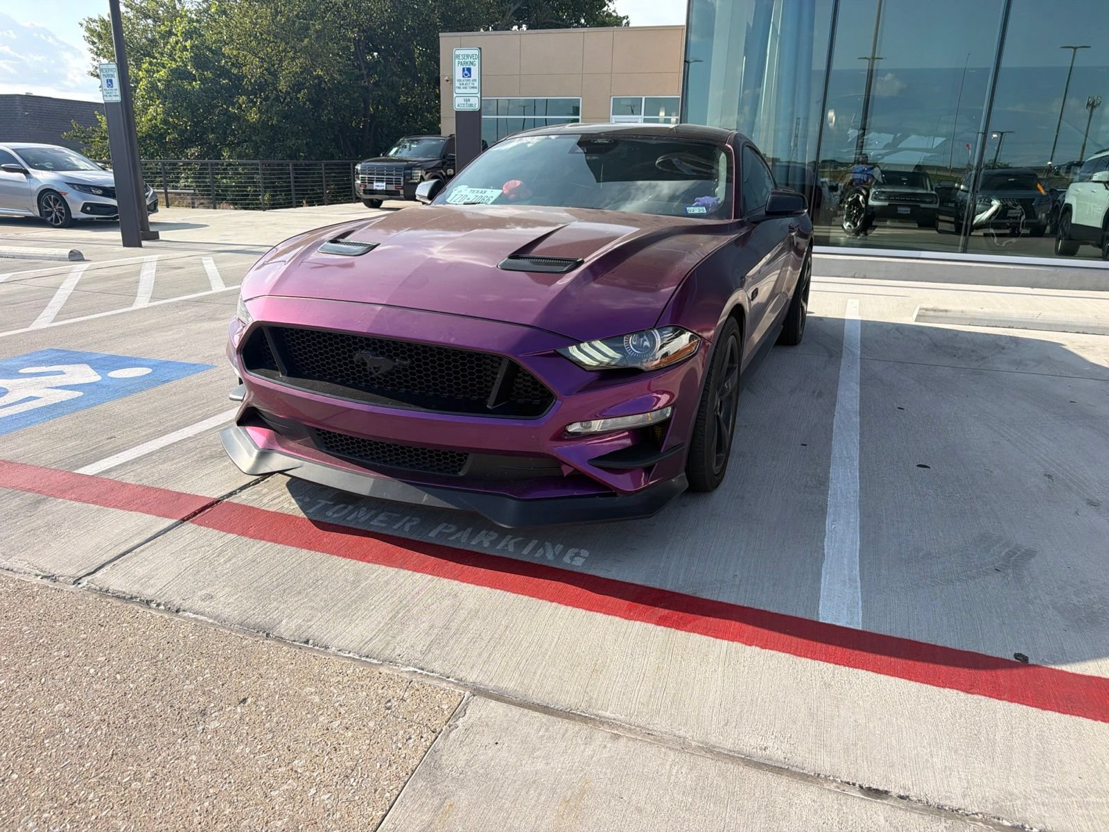 Used 2022 Ford Mustang GT Premium w/ Equipment Group 401A RWD image 2