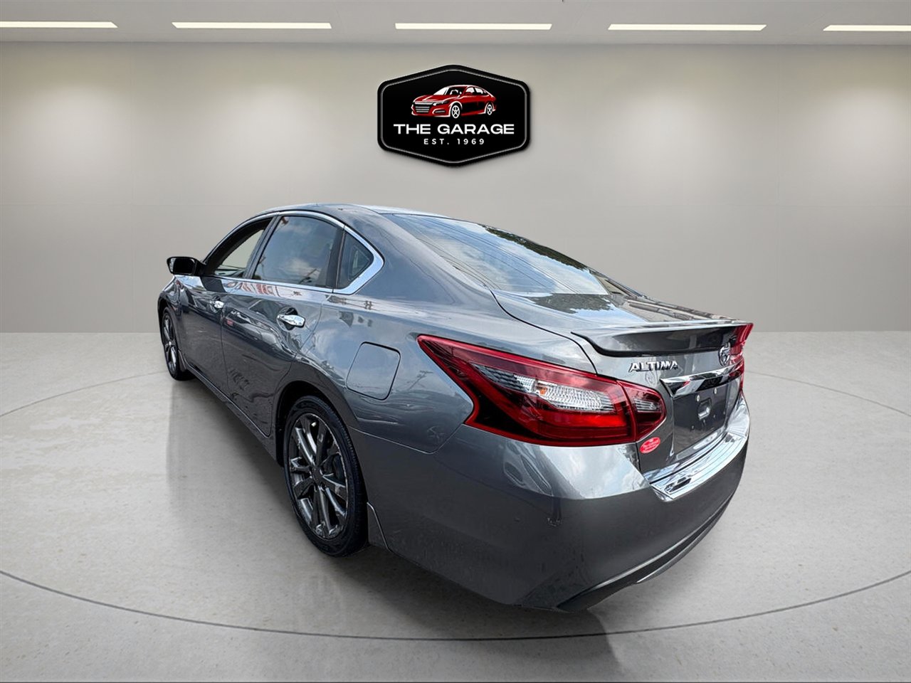 Used 2017 Nissan Altima 2.5 SR image 6