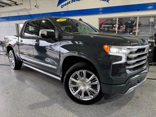 Used 2026 Chevrolet Silverado 1500 High Country AWD/4WD image 2