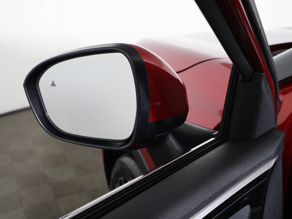 New 2025 Mitsubishi Outlander SE image 38