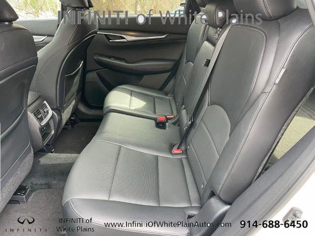 Certified 2023 INFINITI QX55 Luxe w/ Cargo Package AWD/4WD image 7