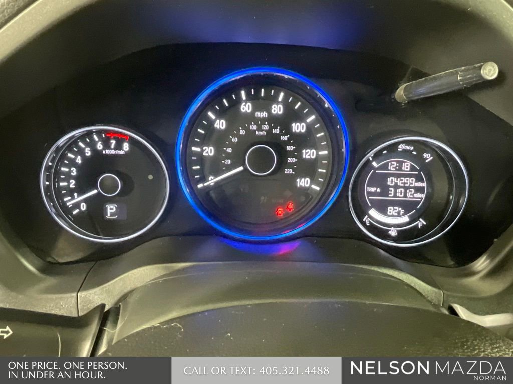 Used 2017 Honda HR-V EX image 47