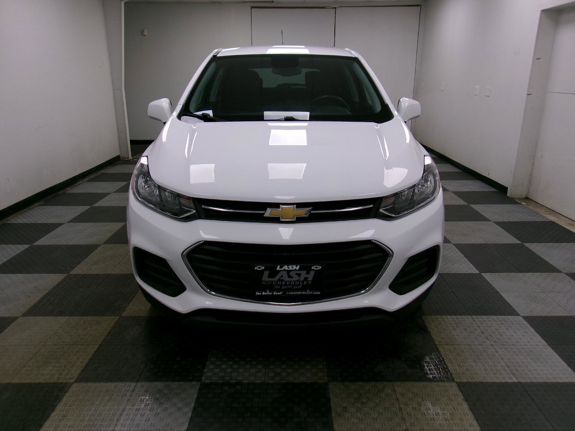 Used 2020 Chevrolet Trax LS w/ Tint and Cruise Package image 14