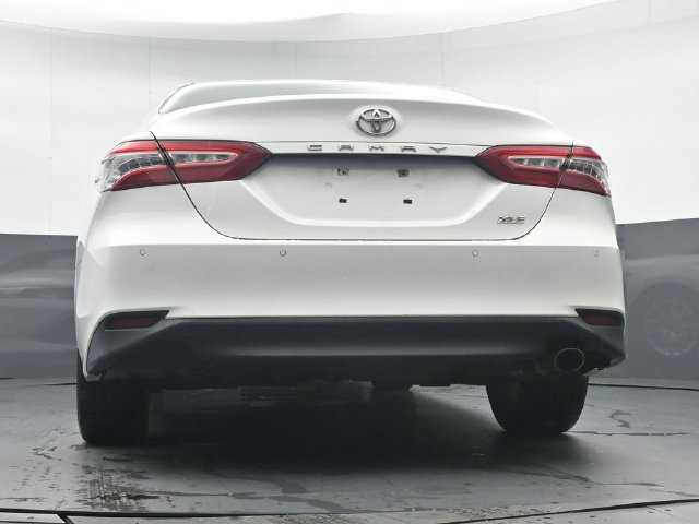 Used 2018 Toyota Camry XLE FWD image 27