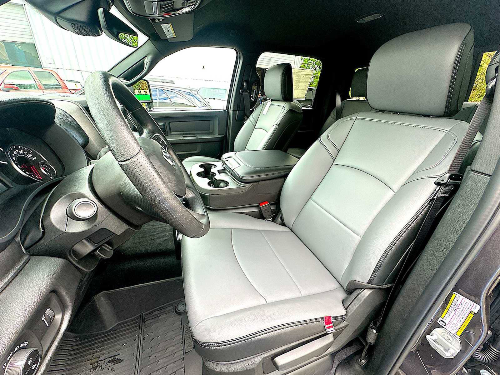 New 2026 RAM 2500 Tradesman AWD/4WD image 13