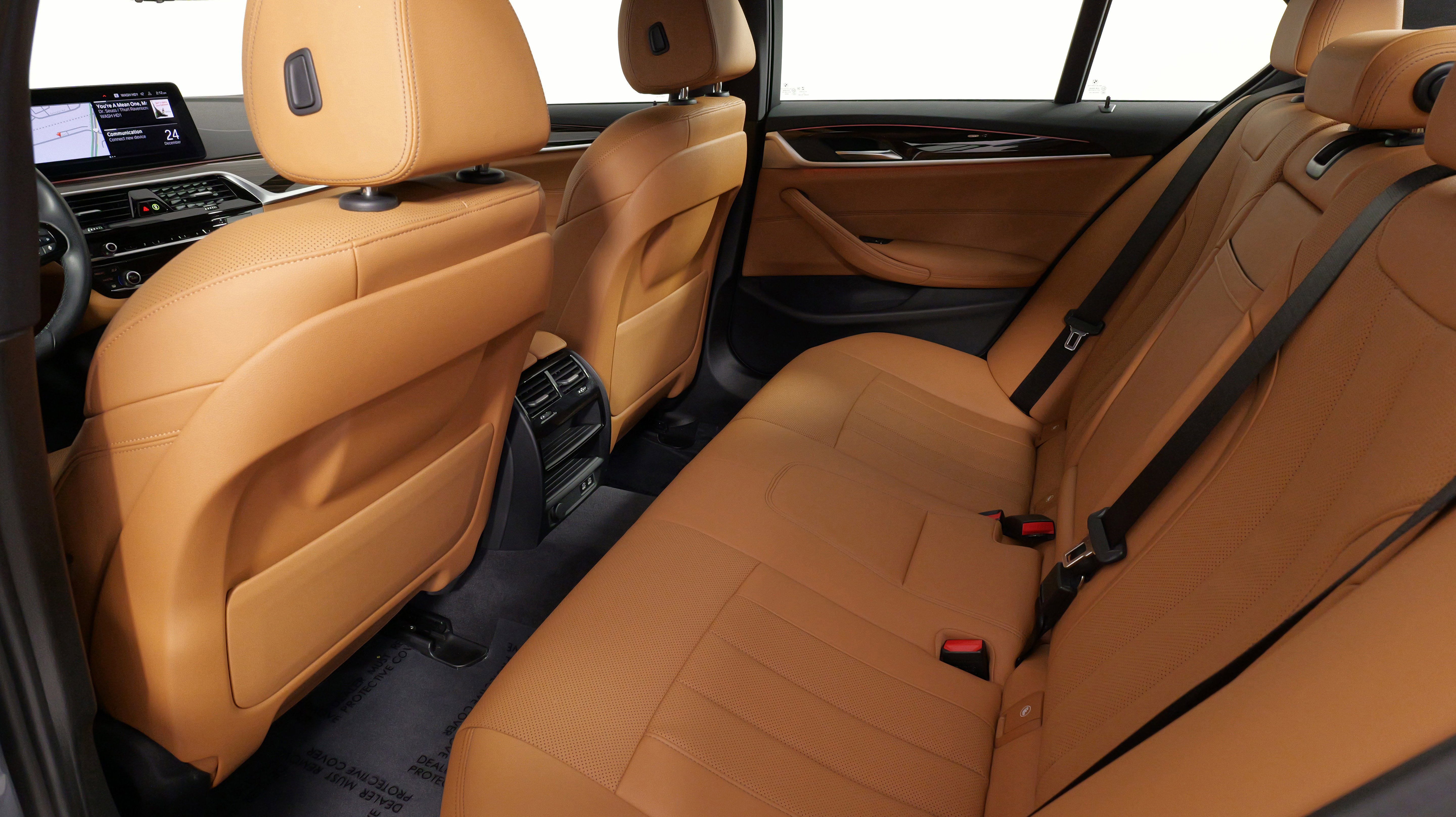 Used 2022 BMW 530i xDrive w/ Convenience Package image 36