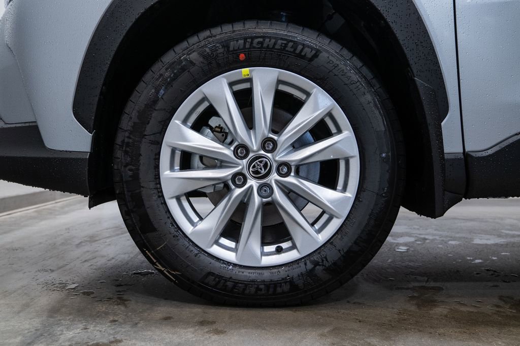 New 2026 Toyota Corolla Cross LE image 8