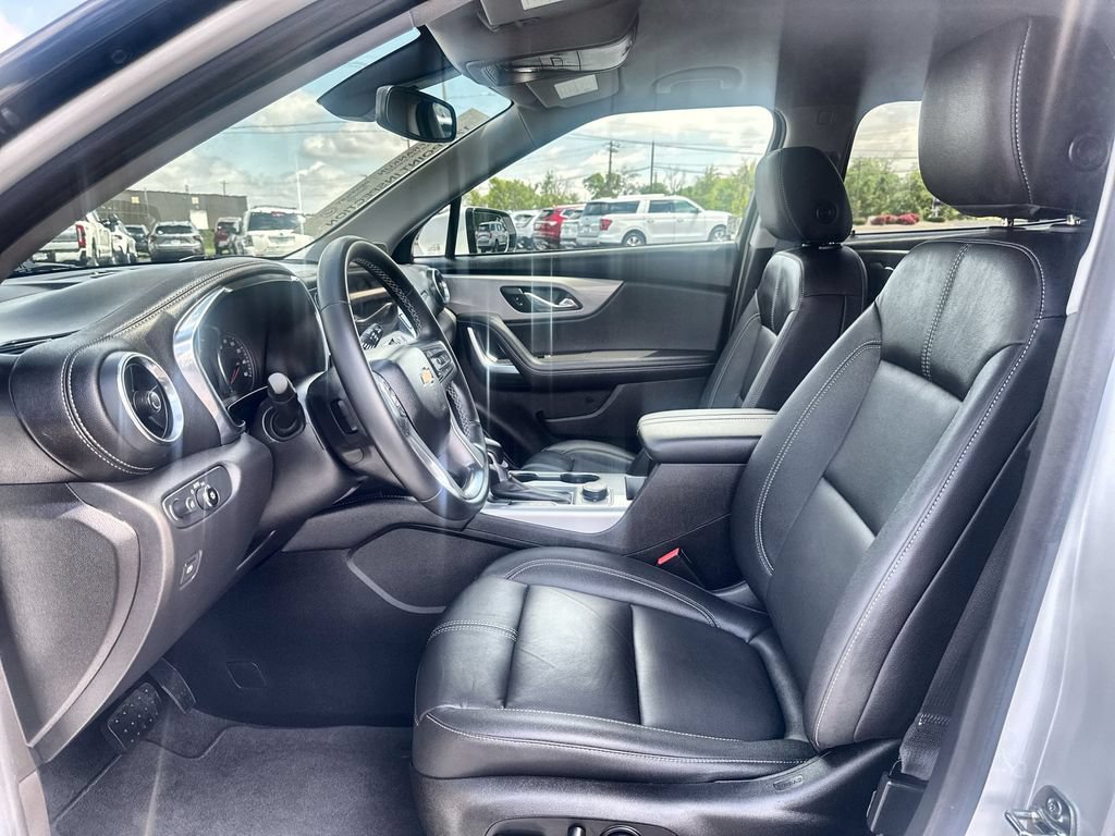 Used 2024 Chevrolet Blazer LT FWD image 11