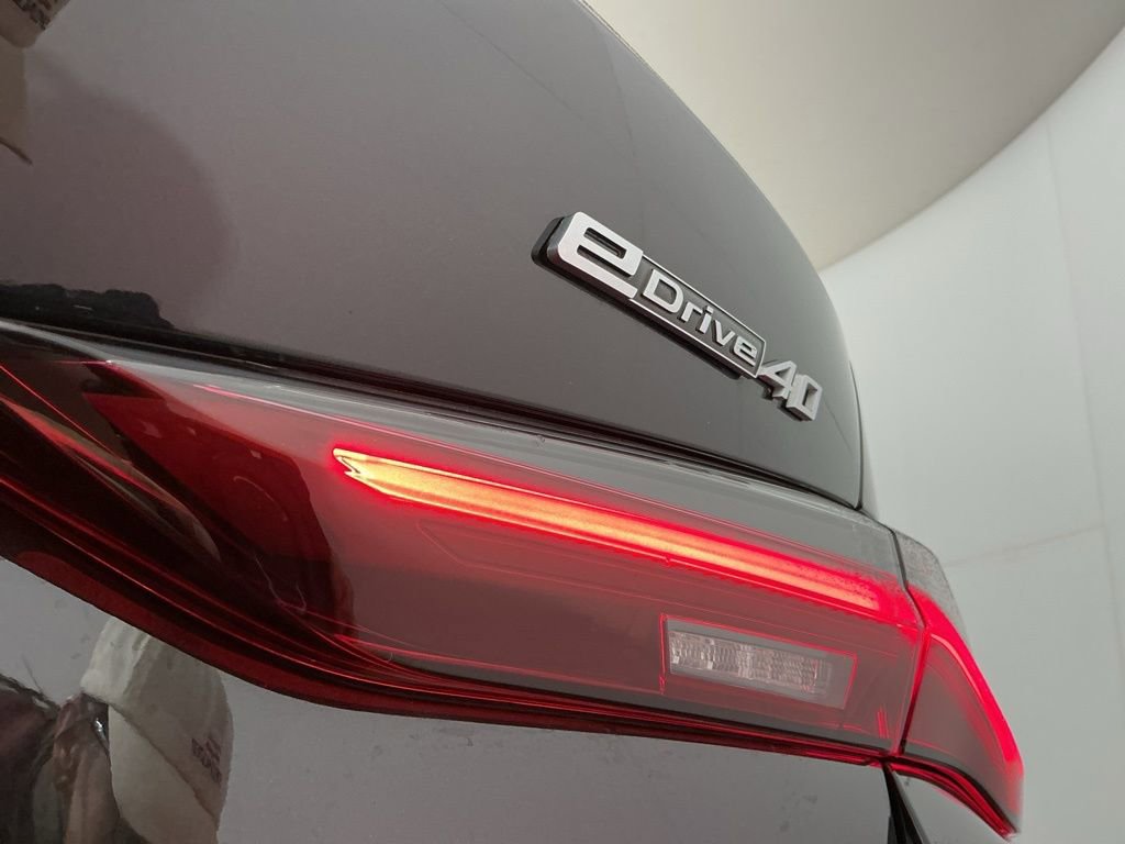 Certified 2025 BMW i4 eDrive40 w/ Parking Assistance Package image 32