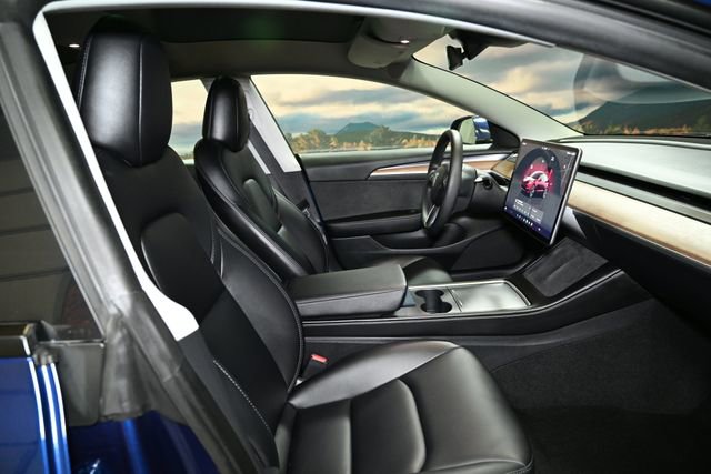 Used 2023 Tesla Model 3 Standard Range RWD image 59