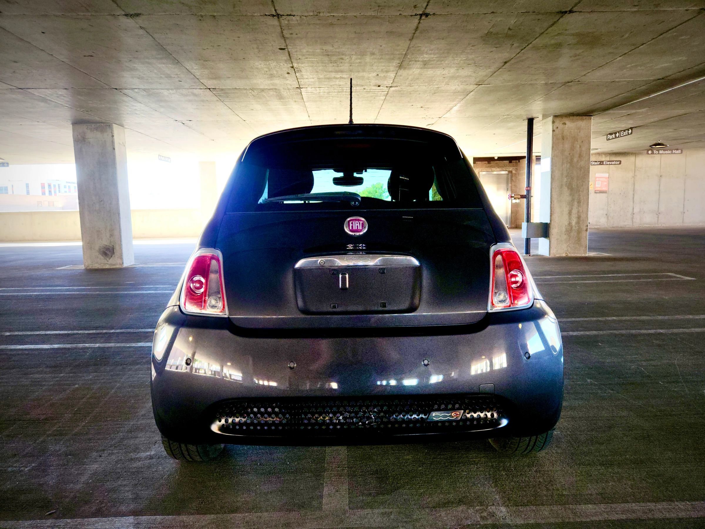 Used 2018 FIAT 500 e image 4