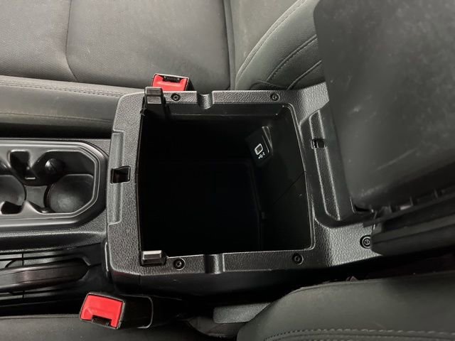 Used 2020 Jeep Wrangler Sport image 31