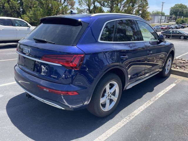 Used 2021 Audi Q5 2.0T Premium w/ Convenience Package AWD/4WD image 12