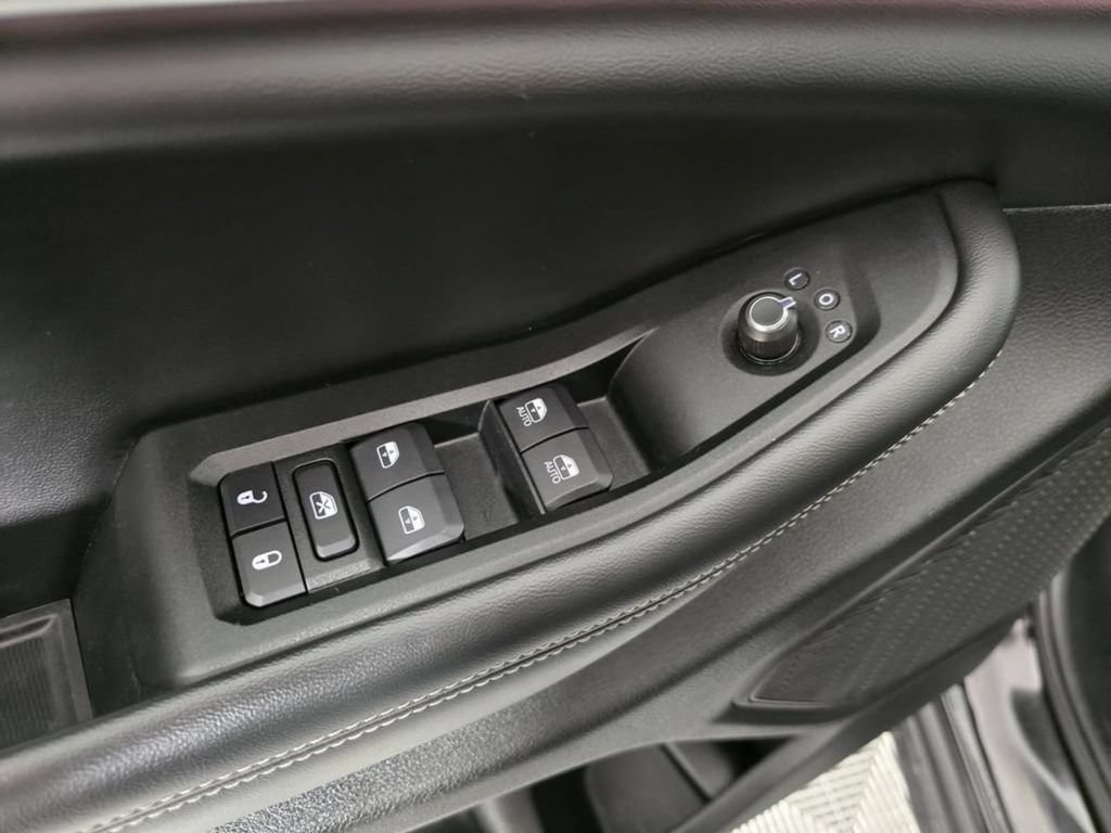Used 2024 Jeep Grand Cherokee L Limited w/ Luxury Tech Group II AWD/4WD image 26