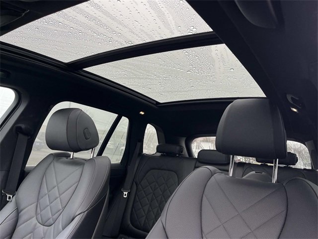 Used 2025 BMW X5 xDrive50e w/ Premium Package image 36