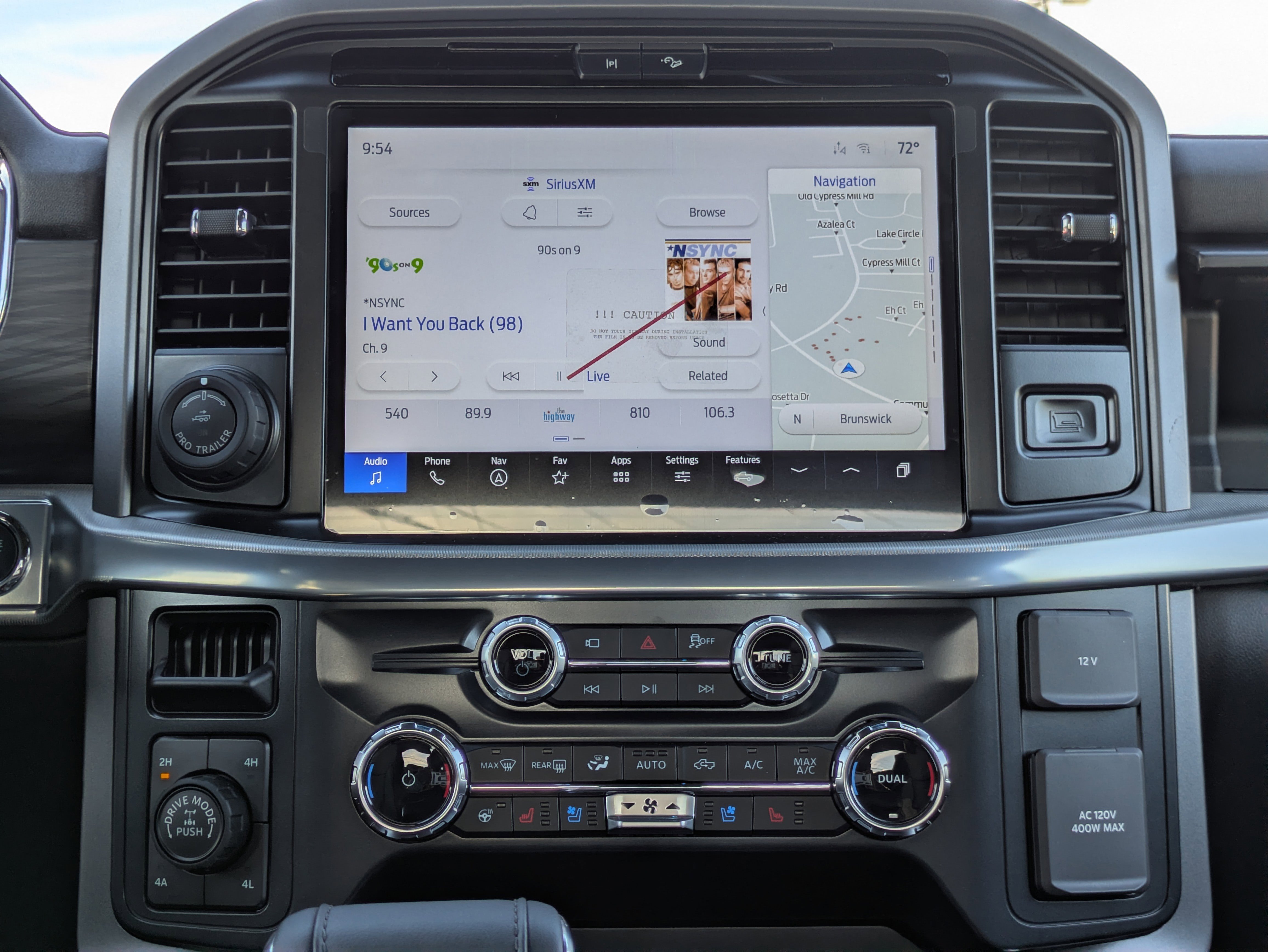 New 2025 Ford F150 Lariat w/ Equipment Group 501A Mid image 15