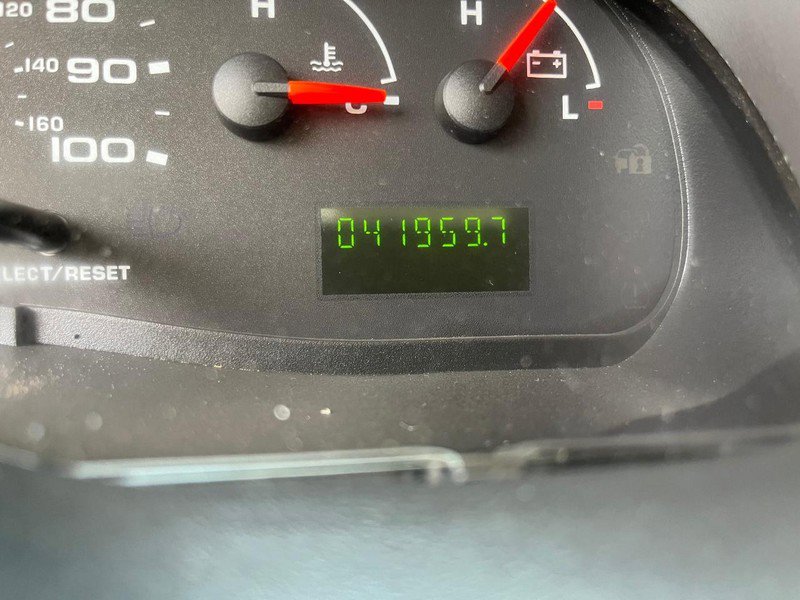 Used 2007 Ford E-150 and Econoline 150 XL RWD image 13