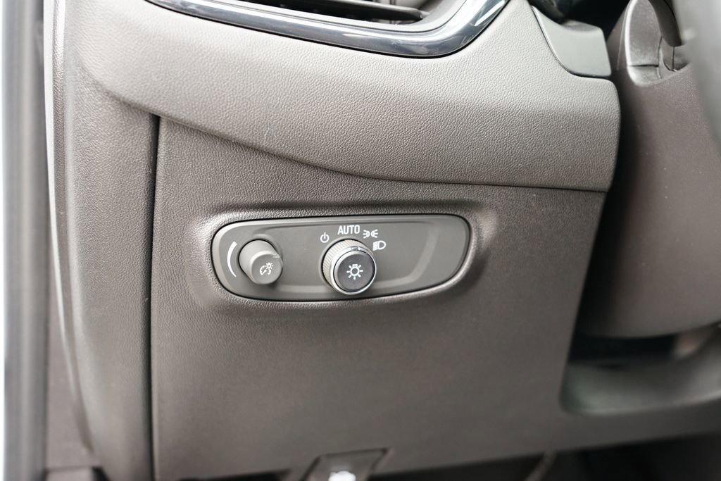 Certified 2024 Chevrolet Equinox RS image 17