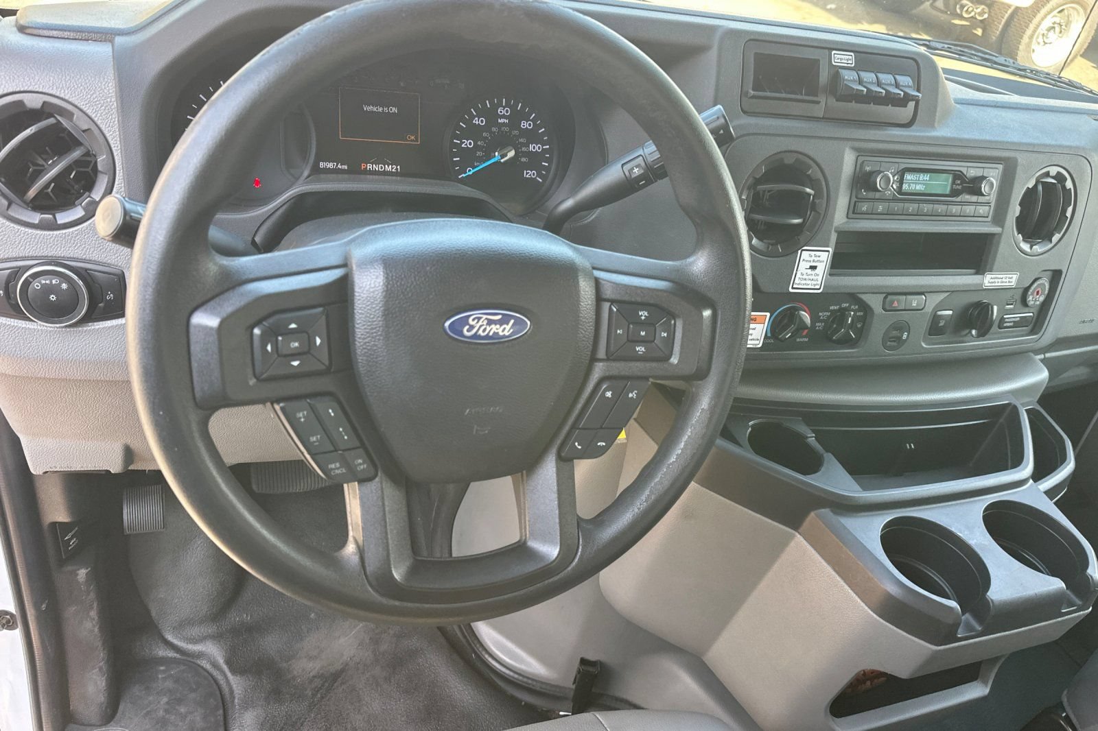 Used 2022 Ford E-350 and Econoline 350 Super Duty RWD image 14