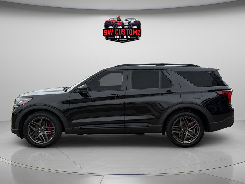 Used 2026 Ford Explorer ST AWD/4WD image 4