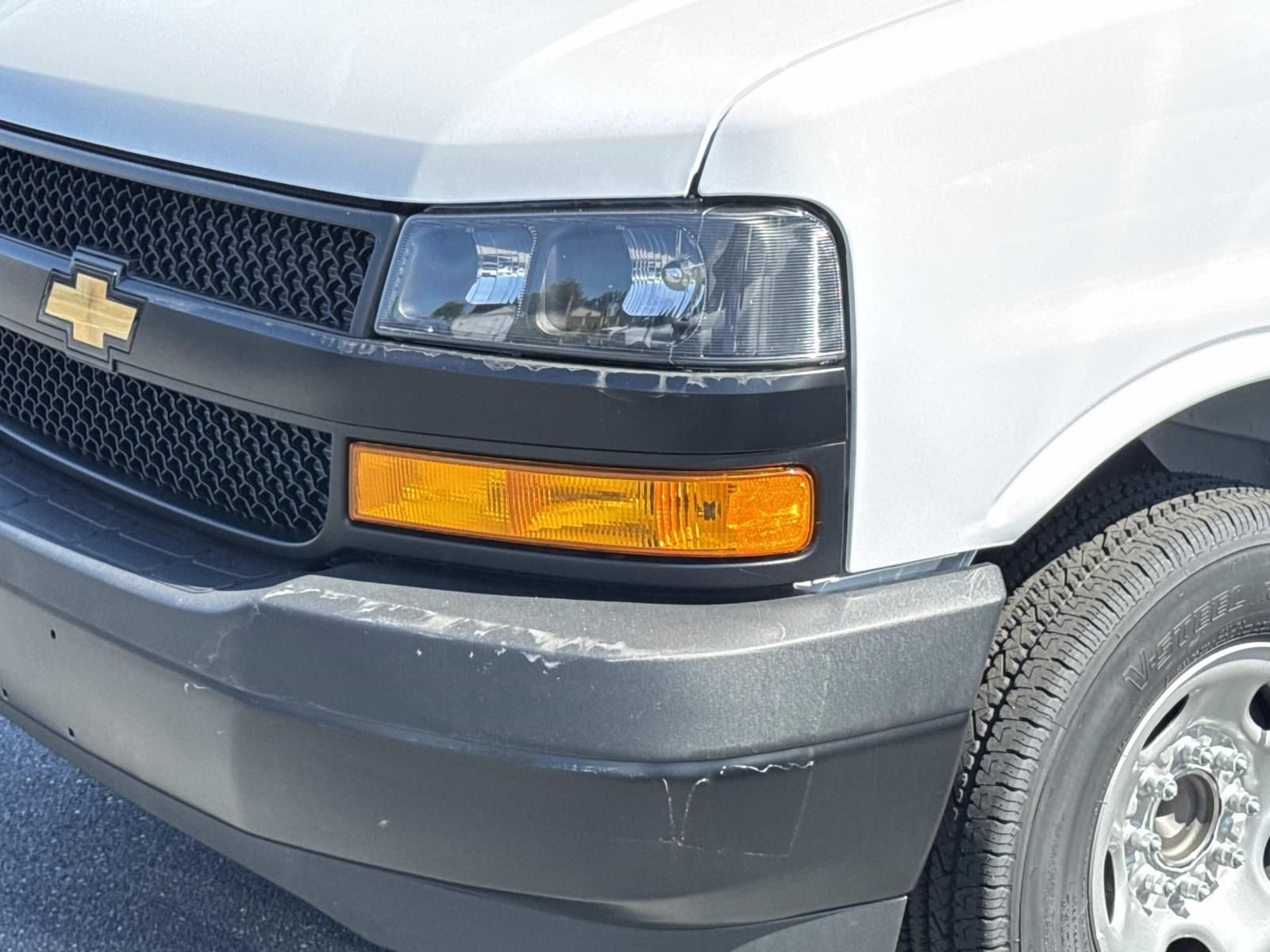 New 2026 Chevrolet Express 2500 w/ Driver Convenience Package RWD image 7