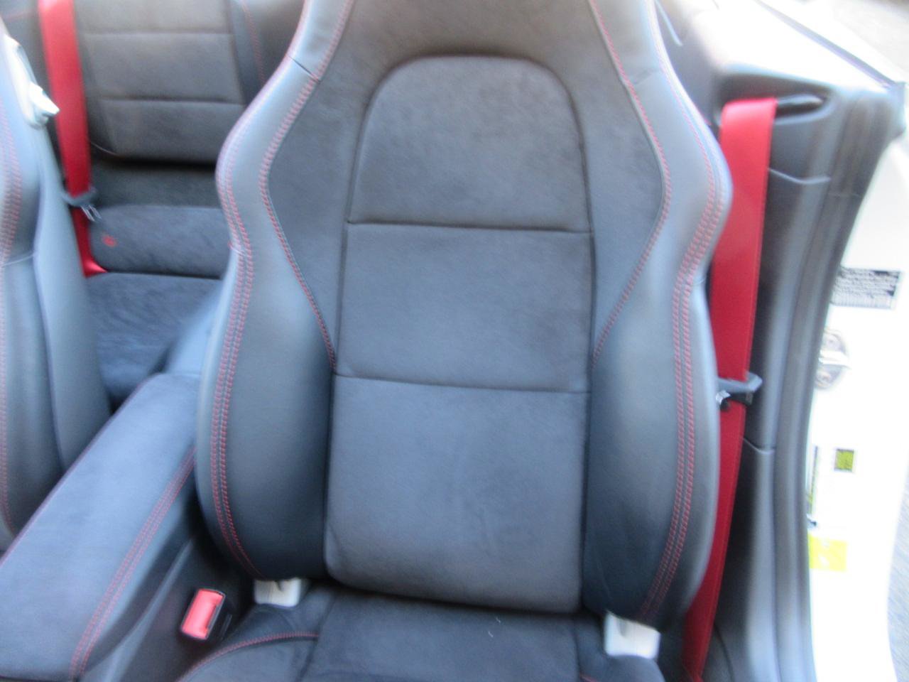 Used 2018 Porsche 911 Carrera 4 GTS AWD/4WD image 15