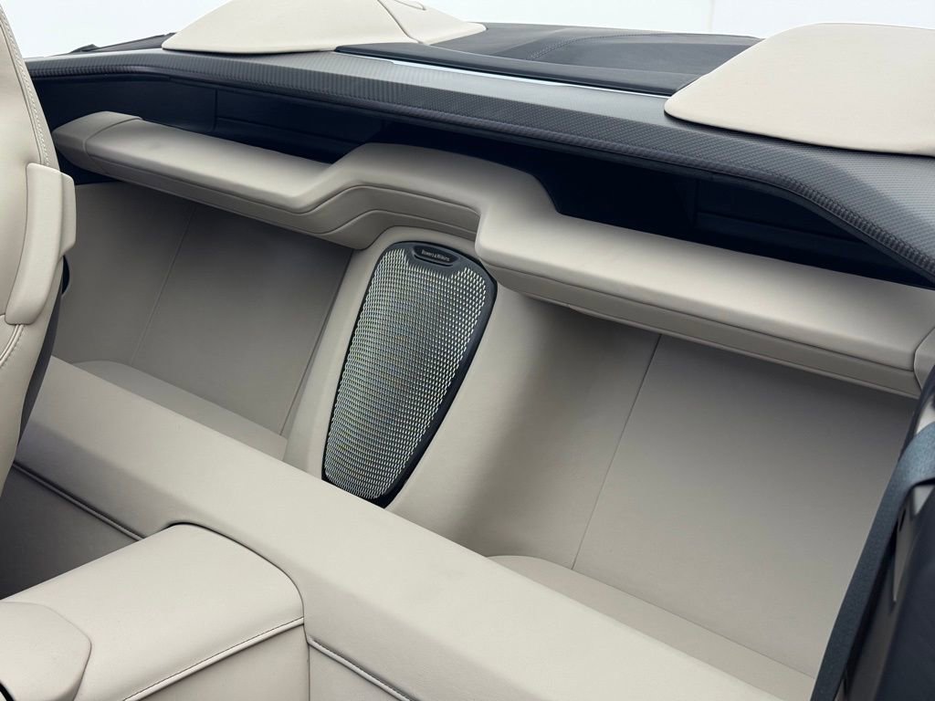 New 2026 Aston Martin Vanquish Convertible image 13