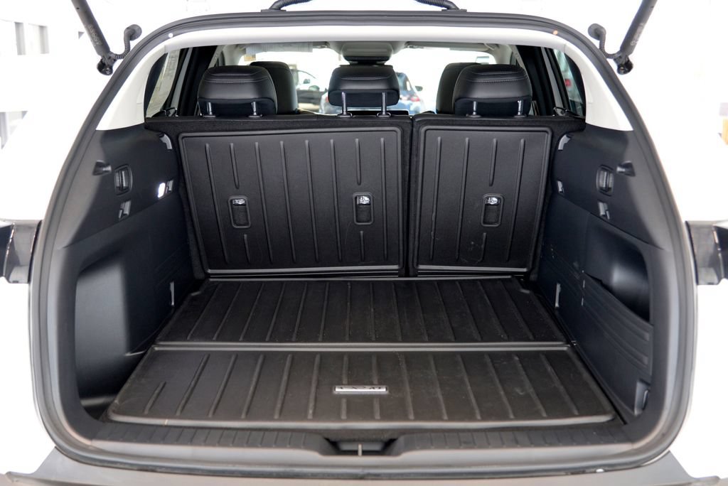 Certified 2026 MAZDA CX-50 2.5 Hybrid w/ Weather Package AWD/4WD image 29